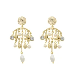 Brinco Bela Cascata Gota Ponto de Luz Chaton Pérolas de Água Doce Dourado