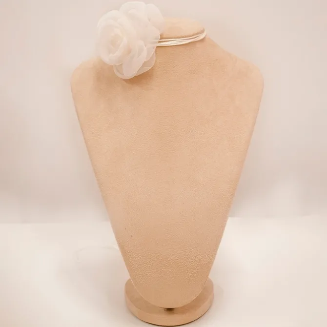 Choker Flor de Pescoço Voal Off White