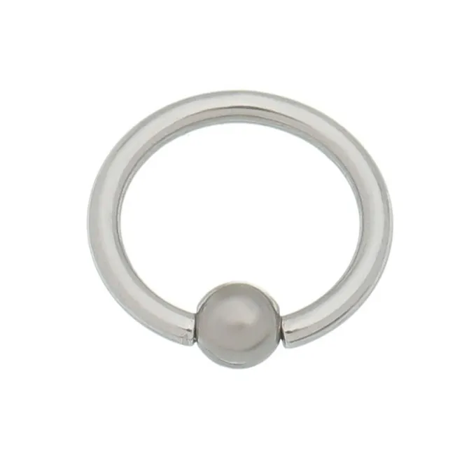Piercing de Furo Piuka Argola Captive 8mm Liah Prata