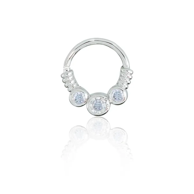 Piercing de Furo Piuka Argola Torção 8mm Rebeca Zircônias Prata