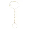Pulseira de Mão Kitty Mini Corações Folheada a Ouro 18k